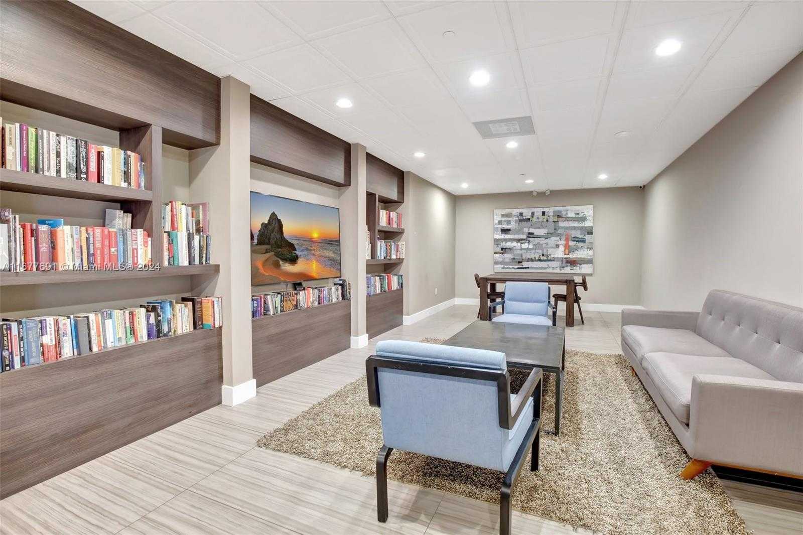 Small Image of 3675 NORTH COUNTRY CLUB DR #206, Aventura Number 21