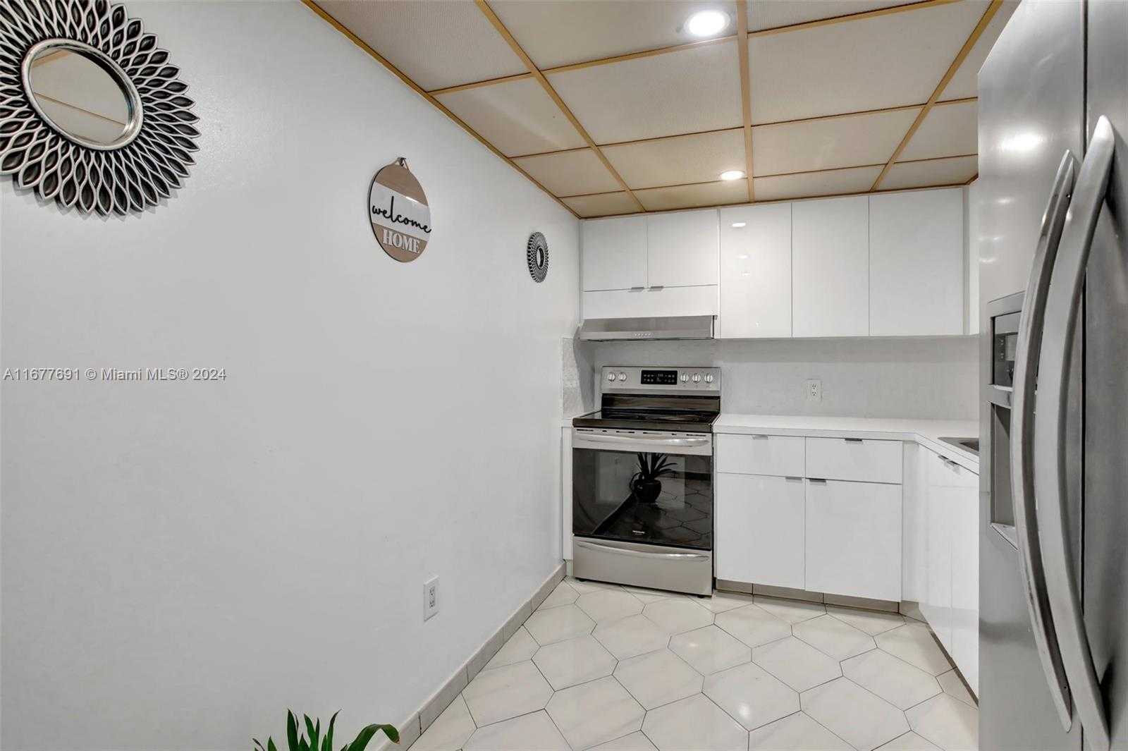 Small Image of 3675 NORTH COUNTRY CLUB DR #206, Aventura Number 9