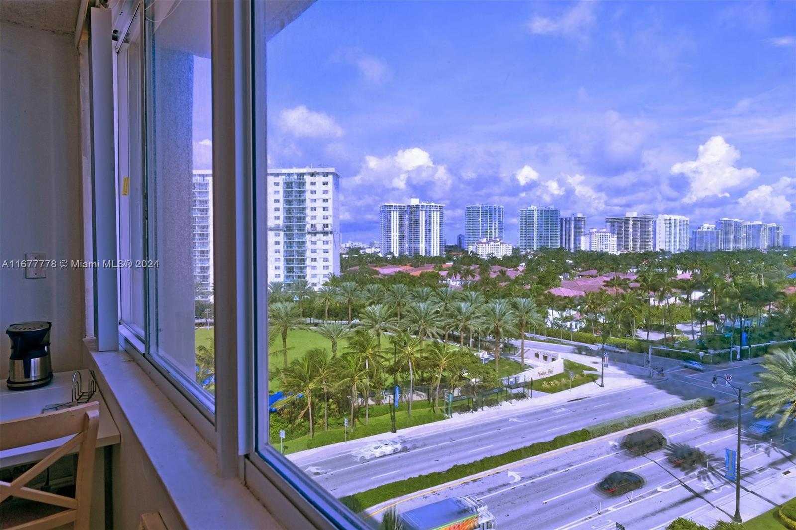 Small Image of 19201 COLLINS AVE #630, Sunny Isles Beach Number 24