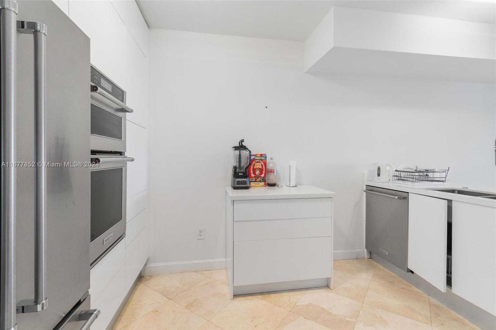Small Image of 1800 SOUTH OCEAN DR #1208, Hallandale Beach Number 11