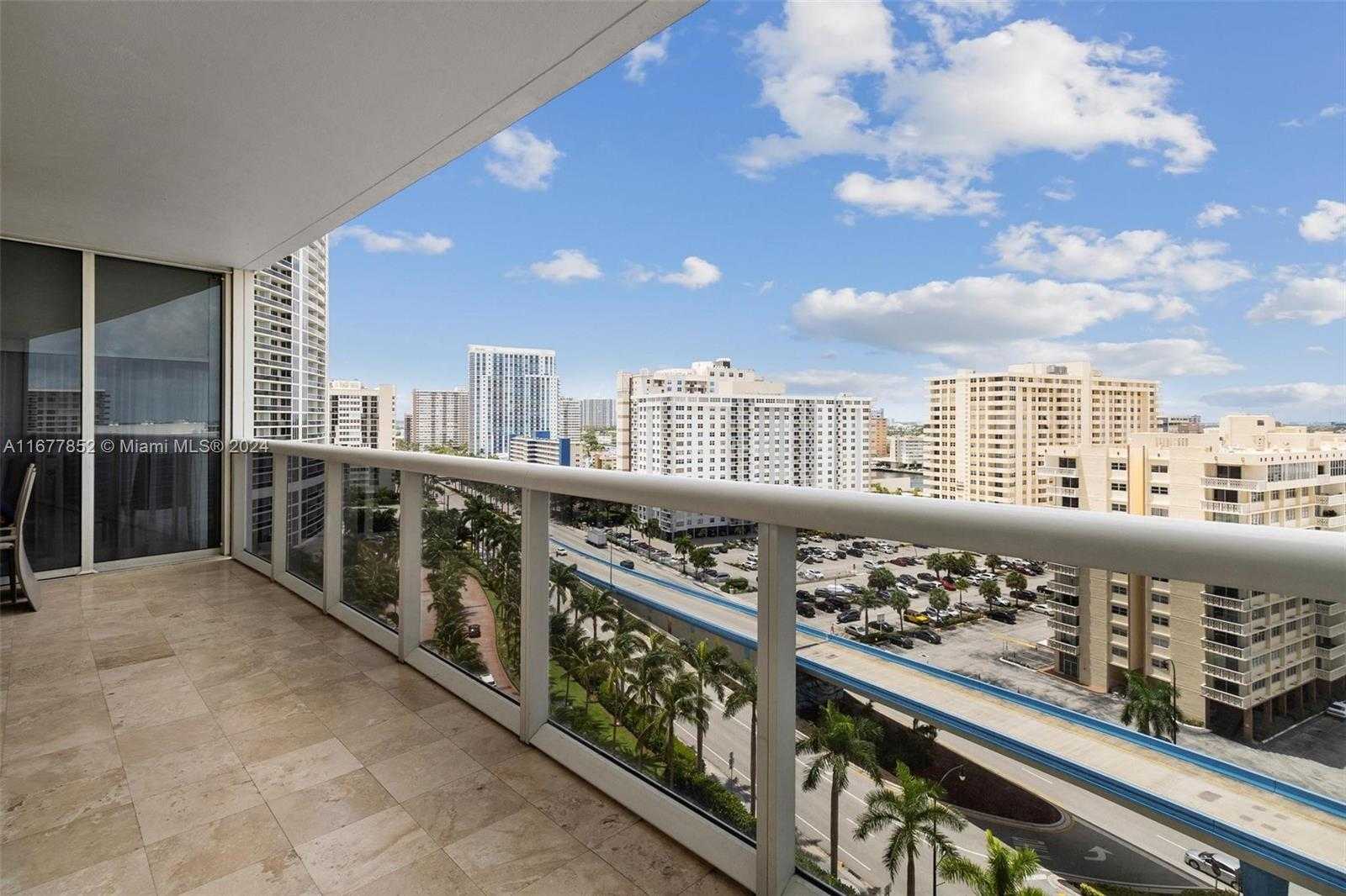 Small Image of 1800 SOUTH OCEAN DR #1208, Hallandale Beach Number 21