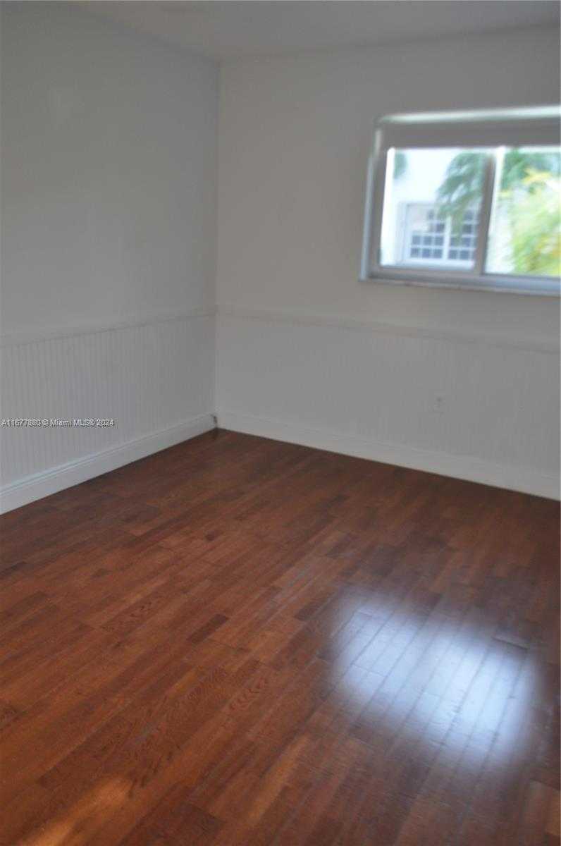 Small Image of 251 GALEN DR #204E, Key Biscayne Number 13