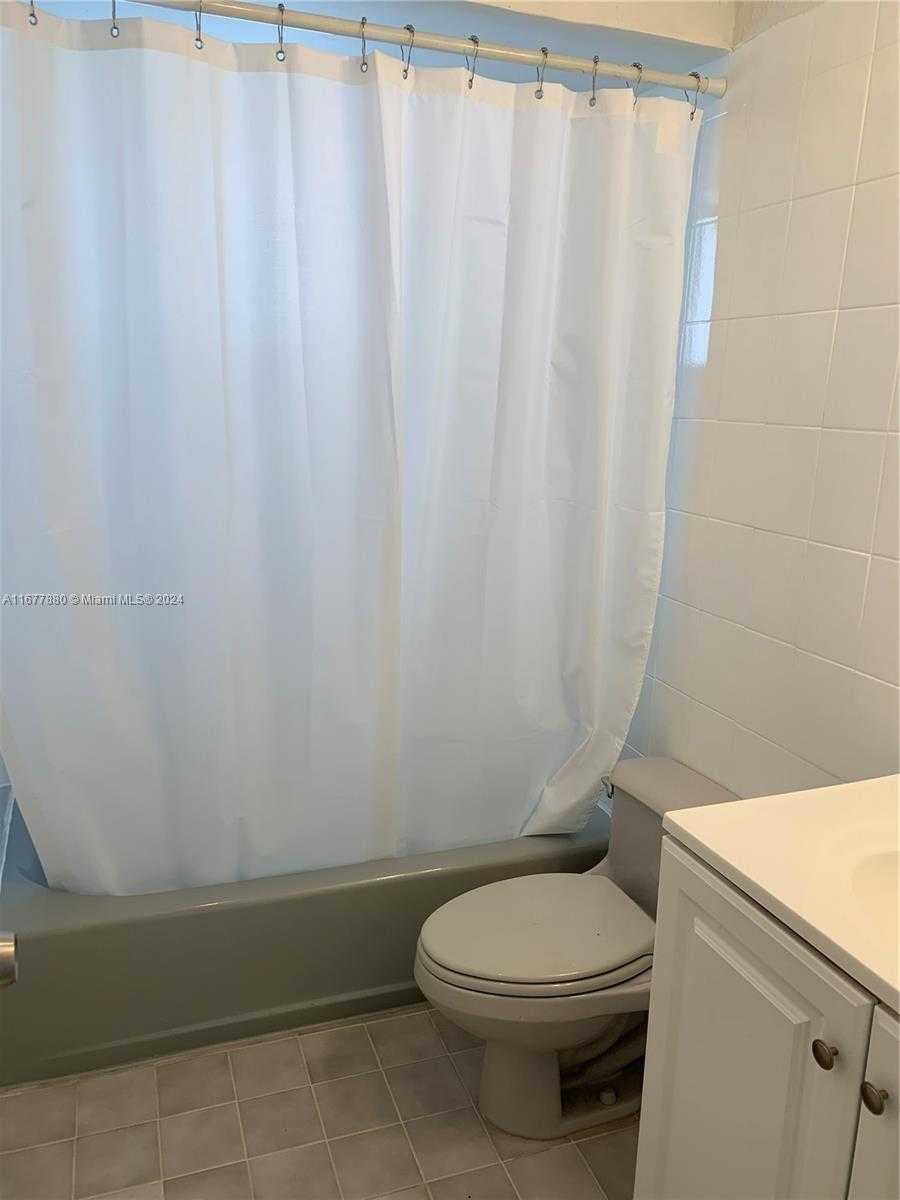 Small Image of 251 GALEN DR #204E, Key Biscayne Number 14