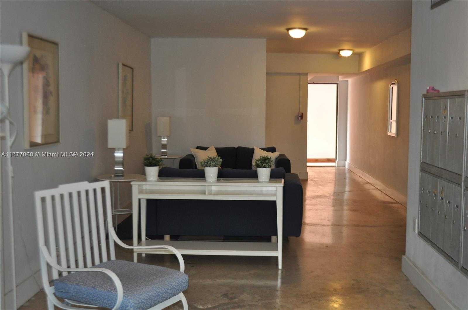Small Image of 251 GALEN DR #204E, Key Biscayne Number 17