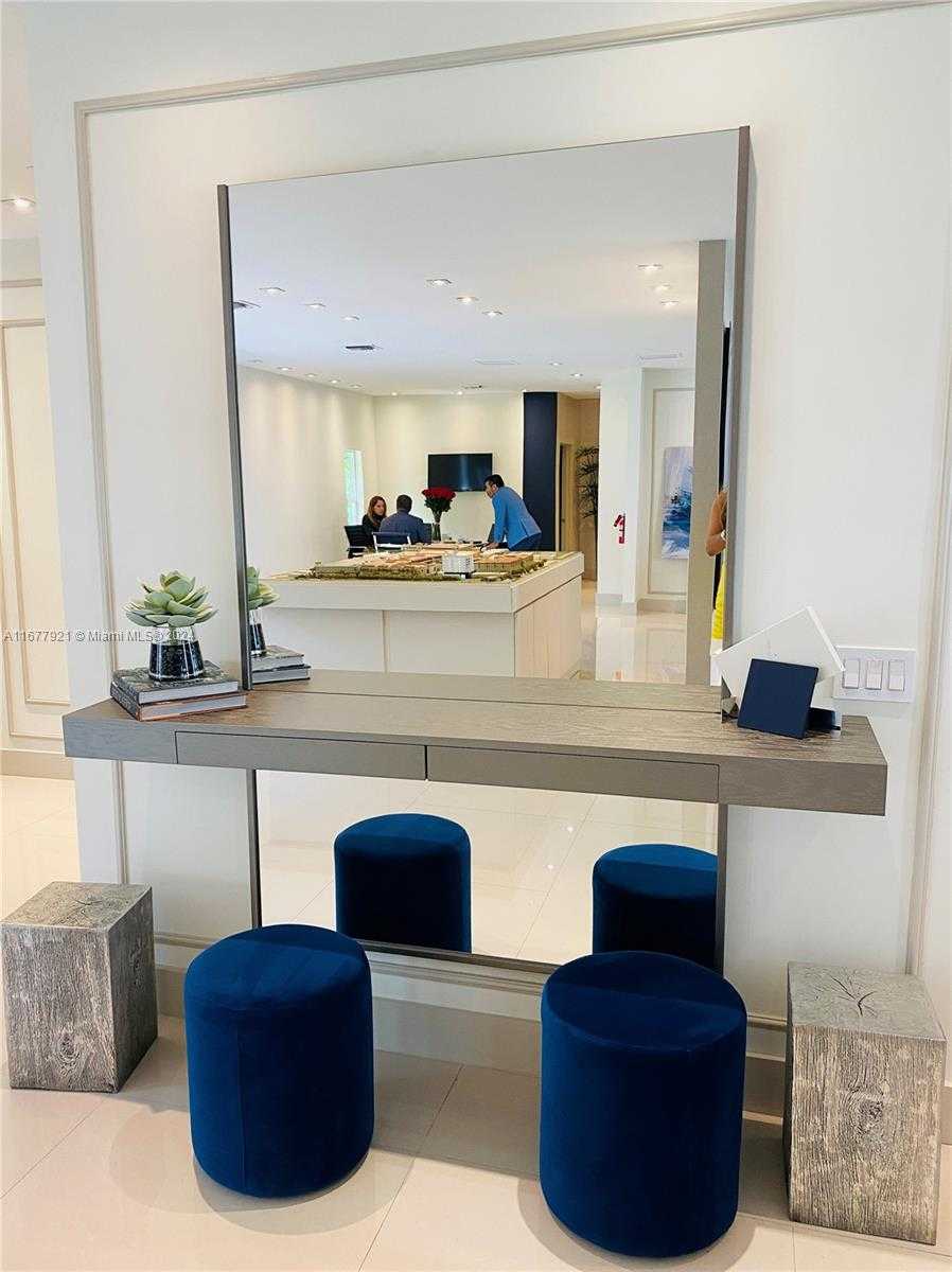 Small Image of 351 SAN LORENZO AVE #508, Coral Gables Number 9
