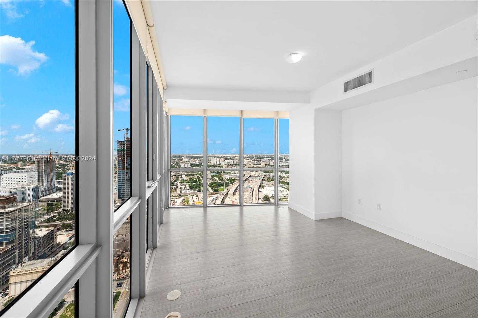 Small Image of 1100 BISCAYNE BLVD #4308, Miami Number 16