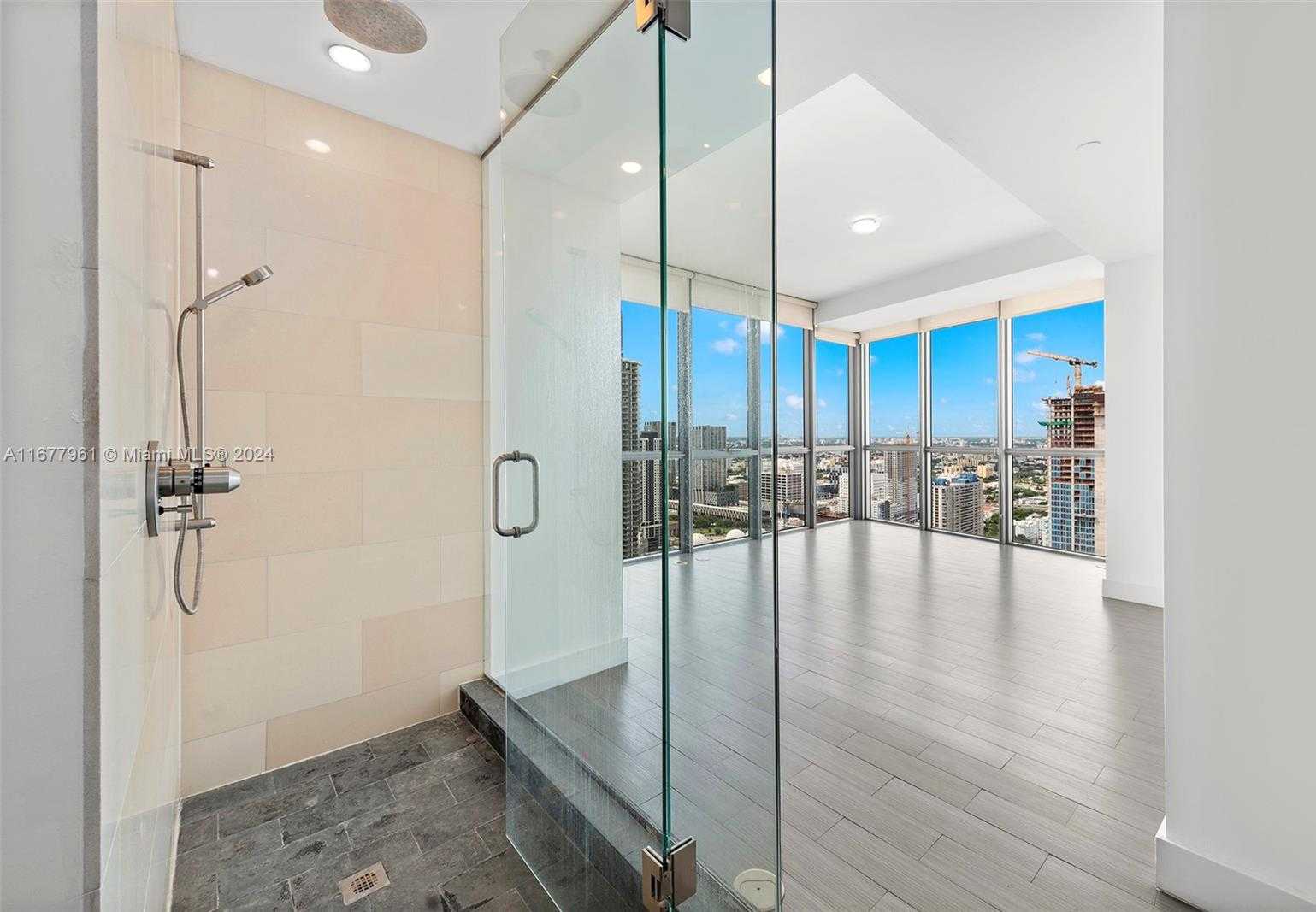 Small Image of 1100 BISCAYNE BLVD #4308, Miami Number 19