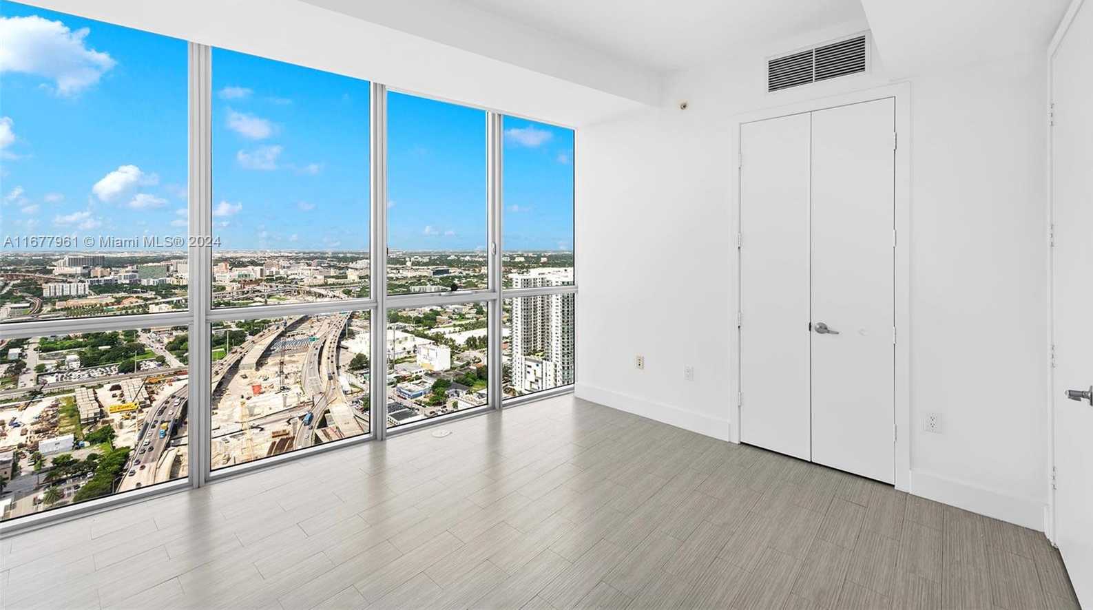 Small Image of 1100 BISCAYNE BLVD #4308, Miami Number 23