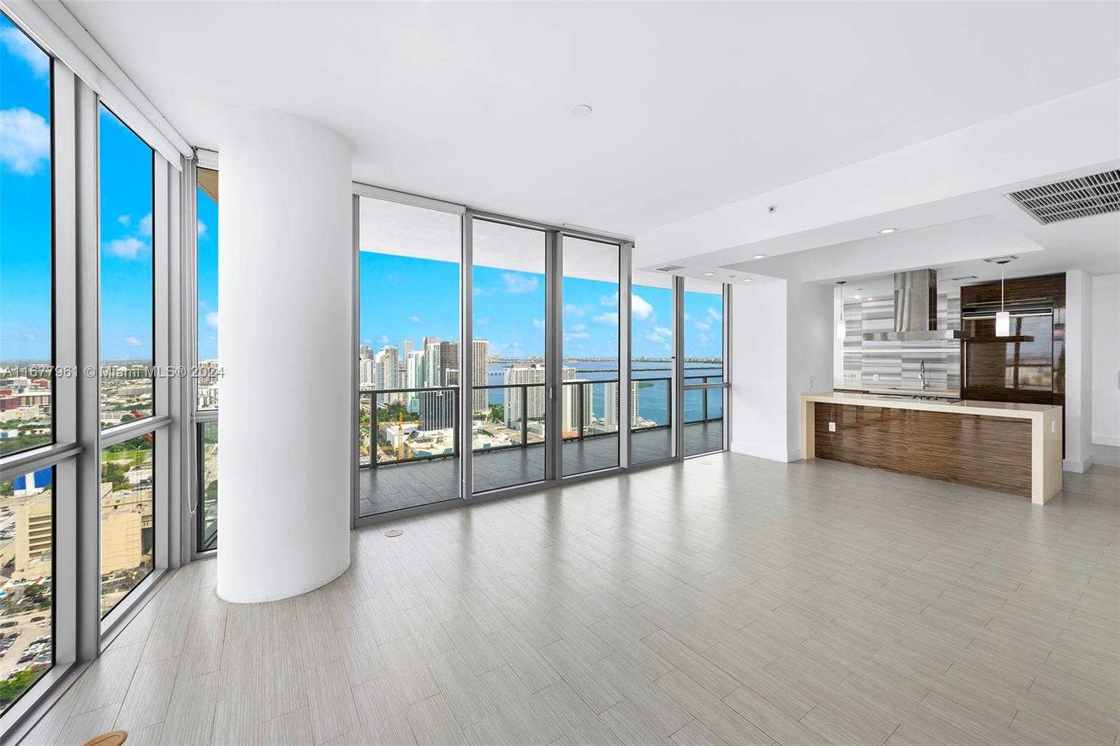 Small Image of 1100 BISCAYNE BLVD #4308, Miami Number 3