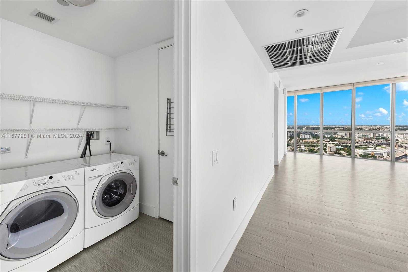 Small Image of 1100 BISCAYNE BLVD #4308, Miami Number 35
