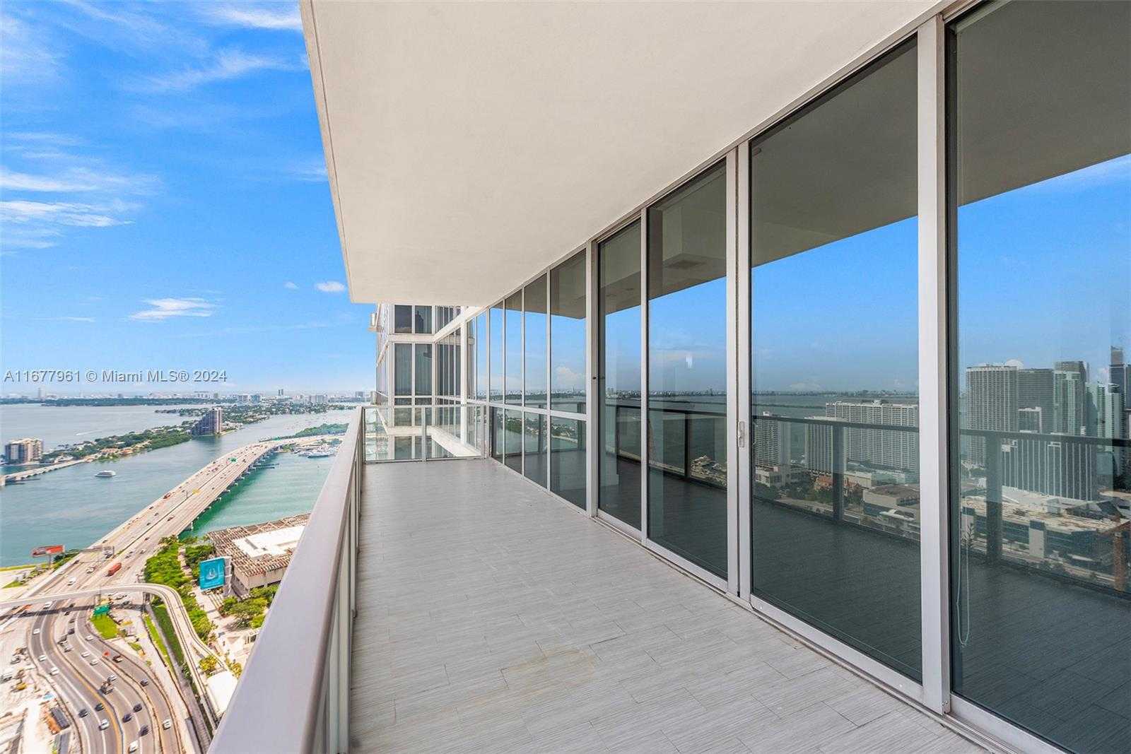 Small Image of 1100 BISCAYNE BLVD #4308, Miami Number 36