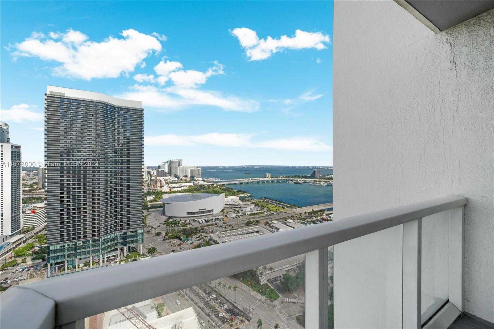 Small Image of 244 BISCAYNE BLVD #3808, Miami Number 16