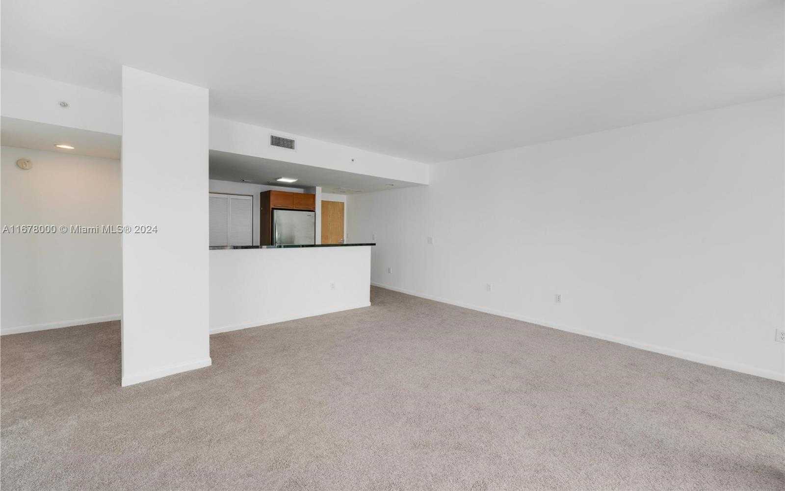 Small Image of 244 BISCAYNE BLVD #3808, Miami Number 17