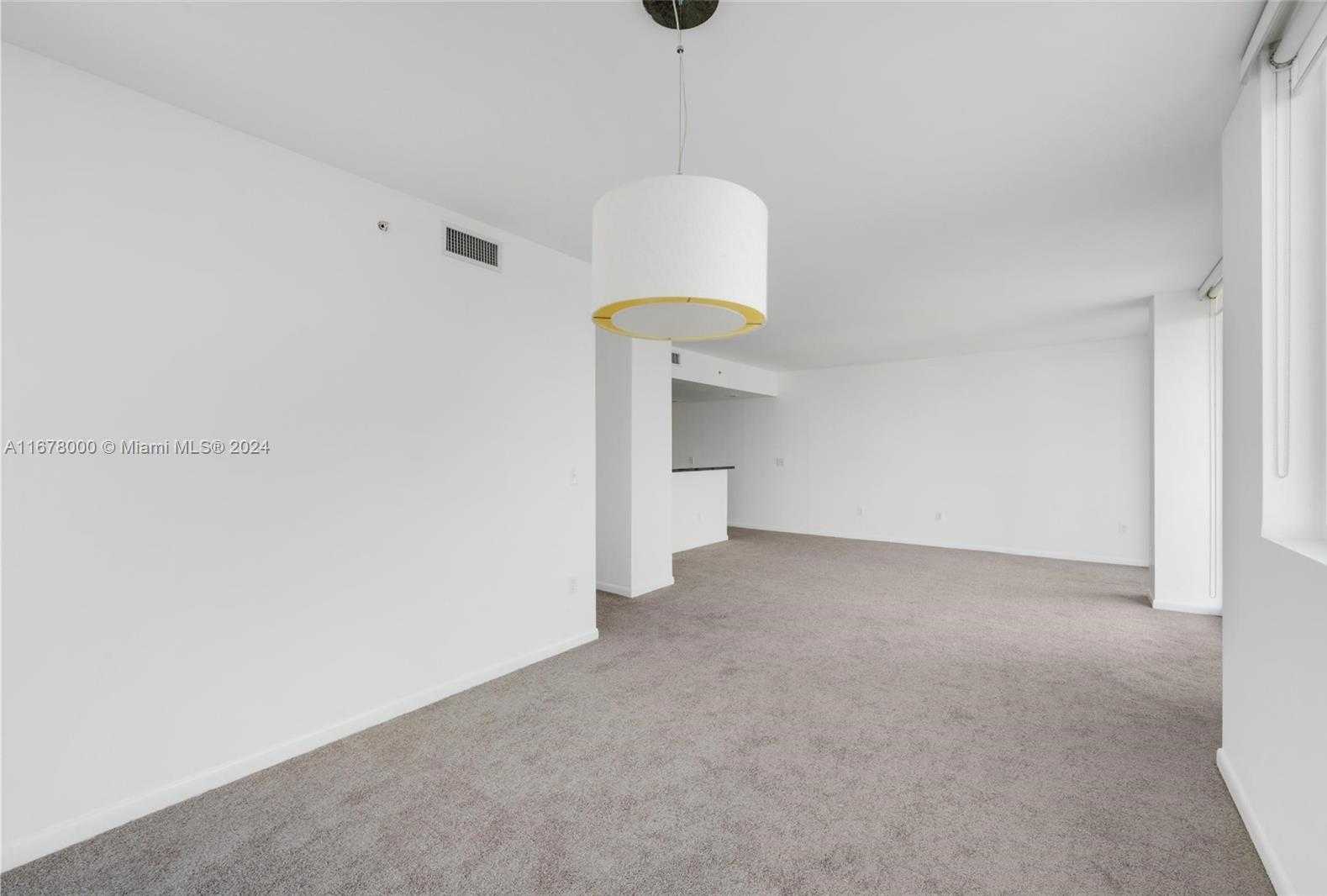 Small Image of 244 BISCAYNE BLVD #3808, Miami Number 18