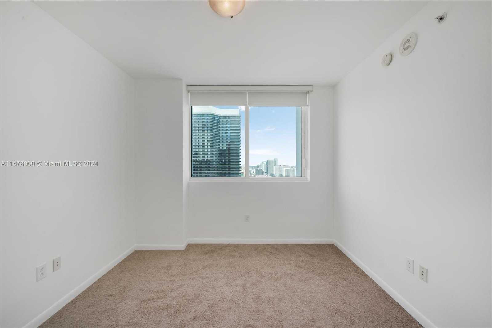 Small Image of 244 BISCAYNE BLVD #3808, Miami Number 22