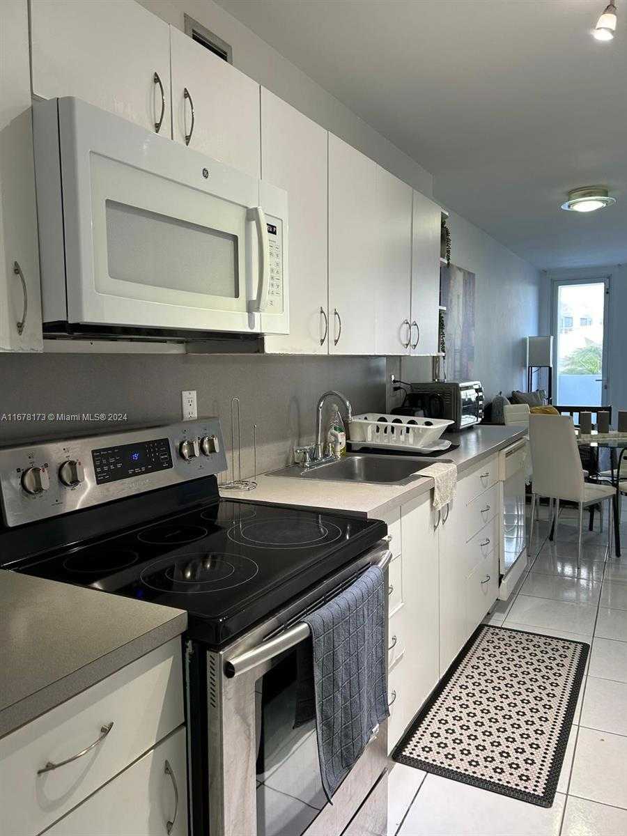 Small Image of 100 LINCOLN RD #437, Miami Beach Number 19