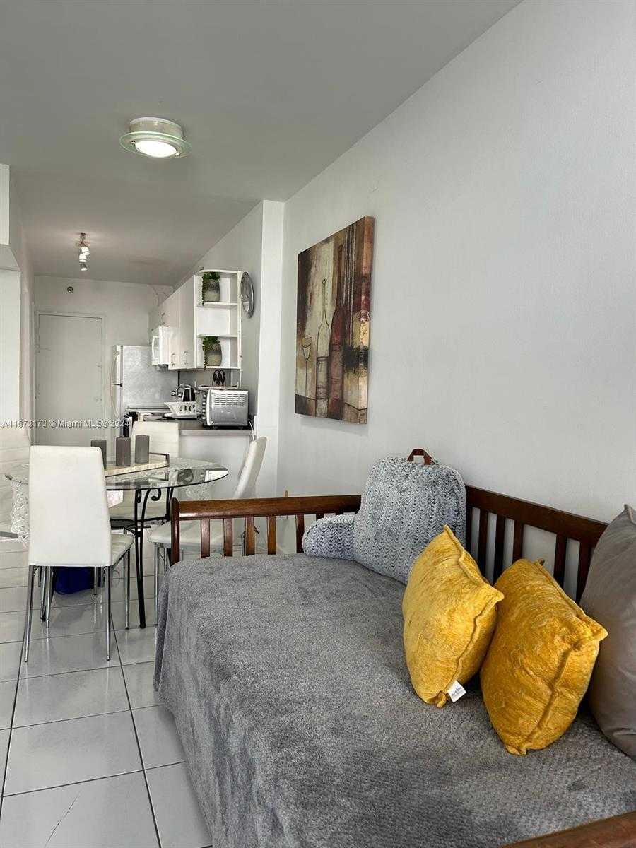 Small Image of 100 LINCOLN RD #437, Miami Beach Number 9