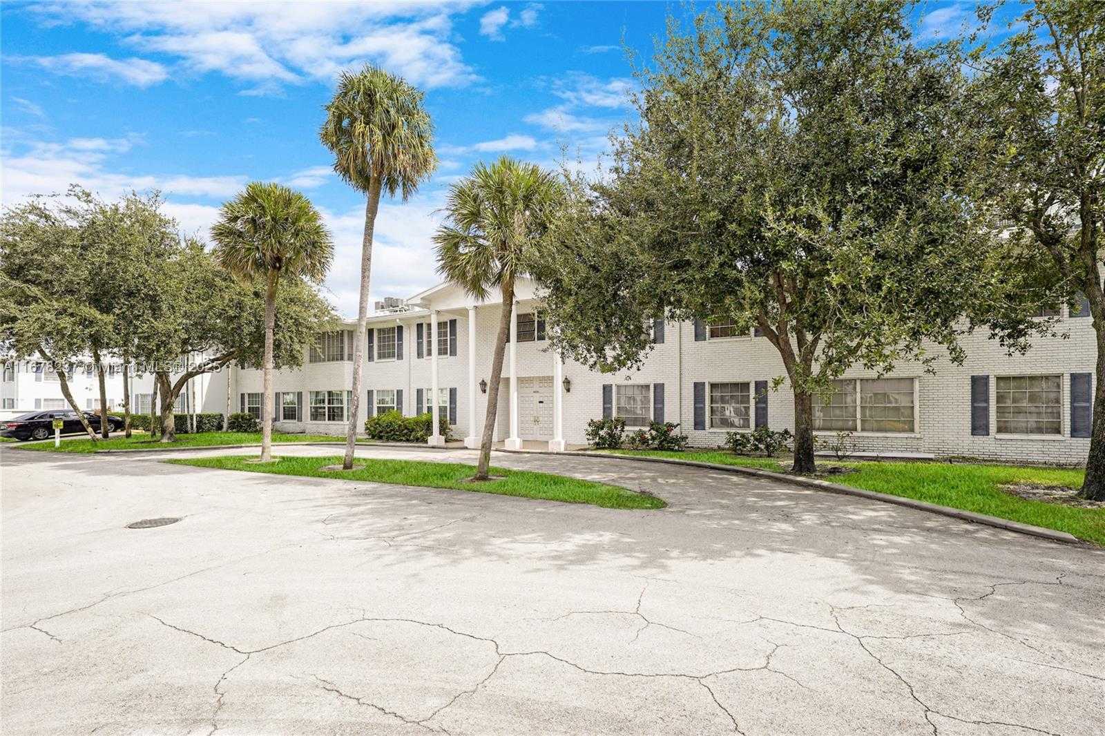 Small Image of 6600 NORTH EAST 22ND WAY #2303, Fort Lauderdale Number 3