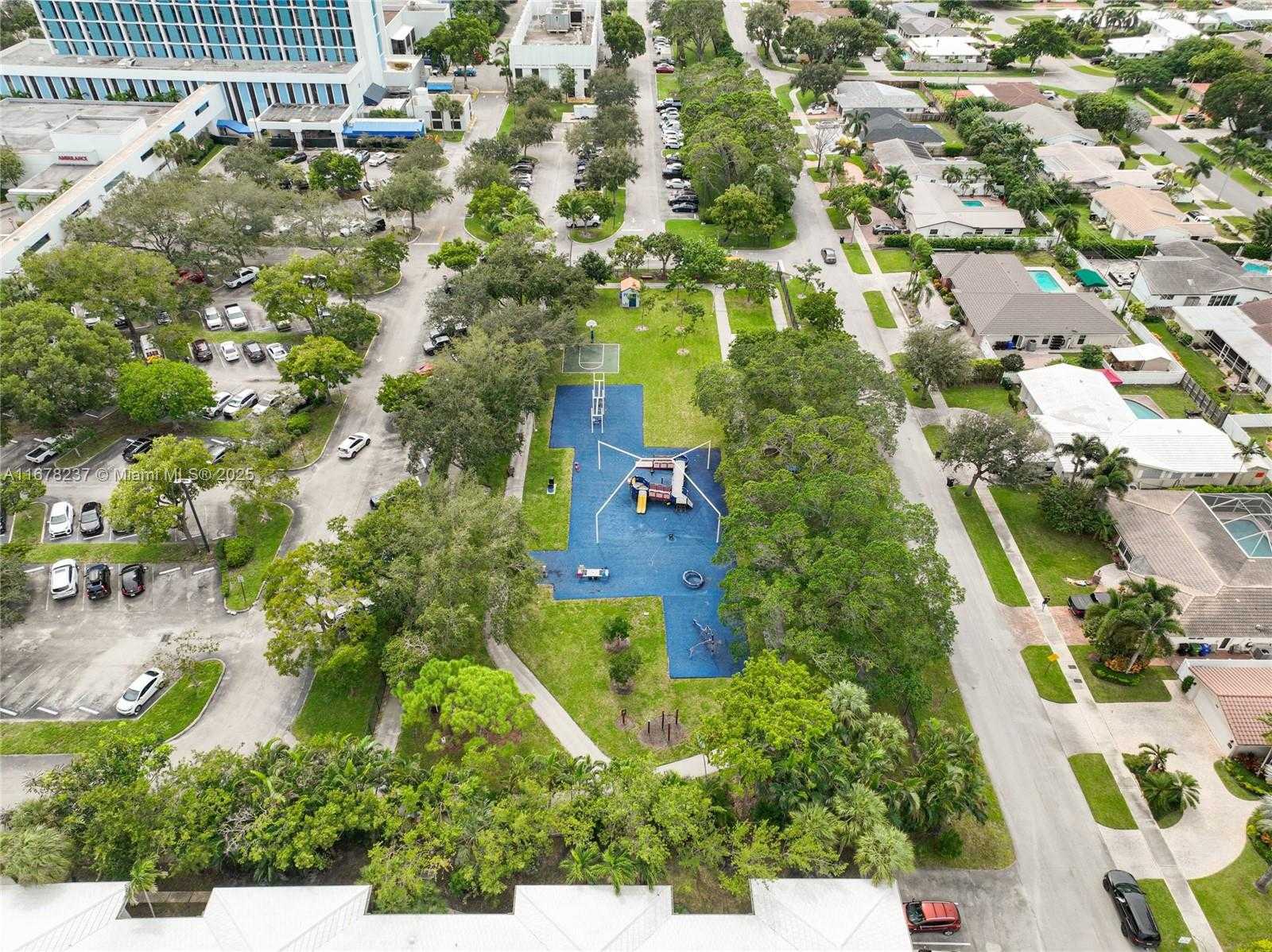 Small Image of 6600 NORTH EAST 22ND WAY #2303, Fort Lauderdale Number 32