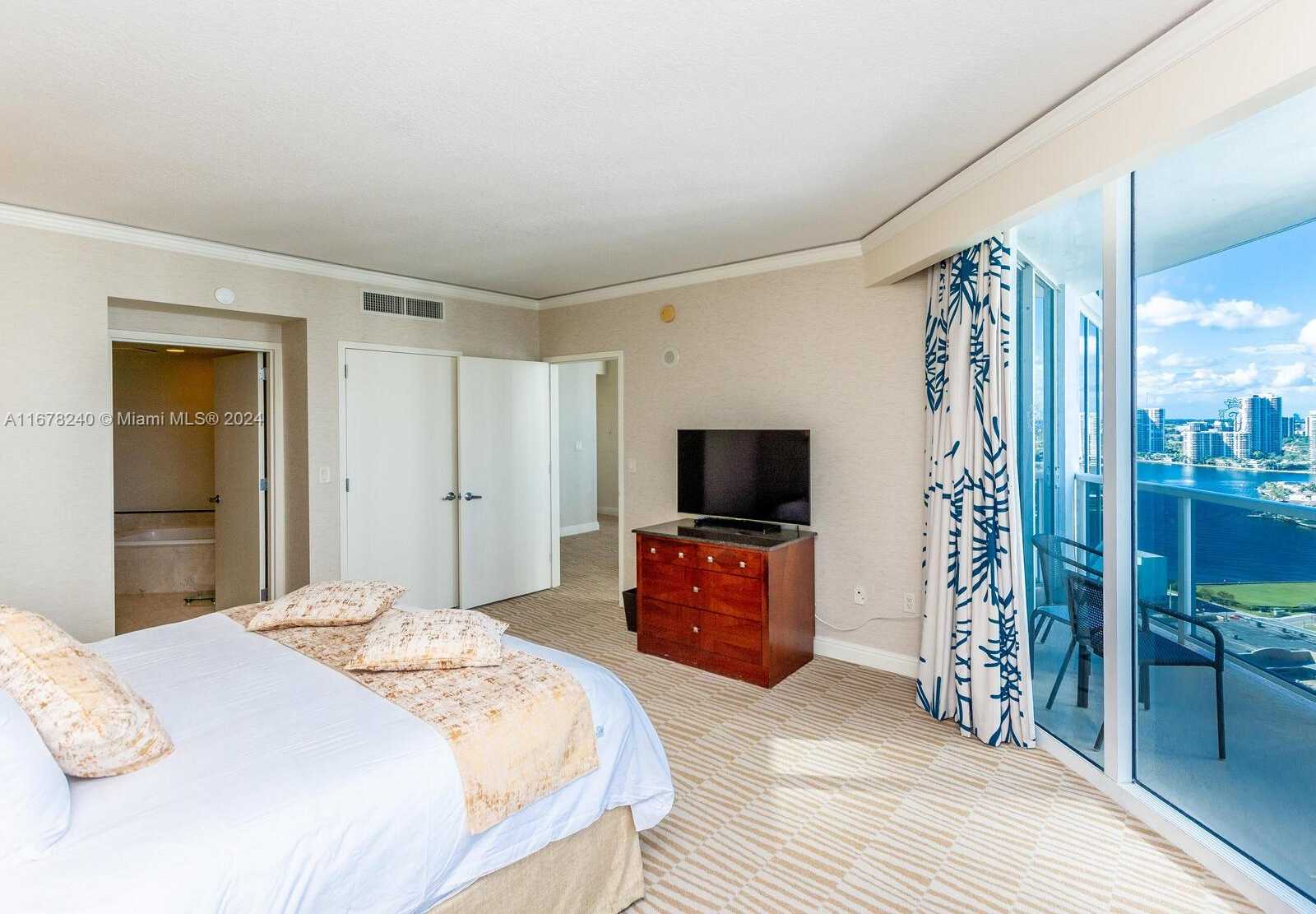 Small Image of 18001 COLLINS AVE #2404 & 2405, Sunny Isles Beach Number 21