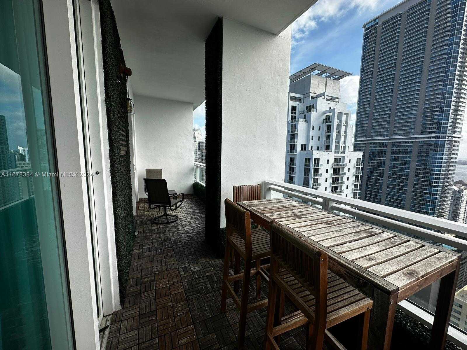 Small Image of 1080 #4202, Miami Number 3