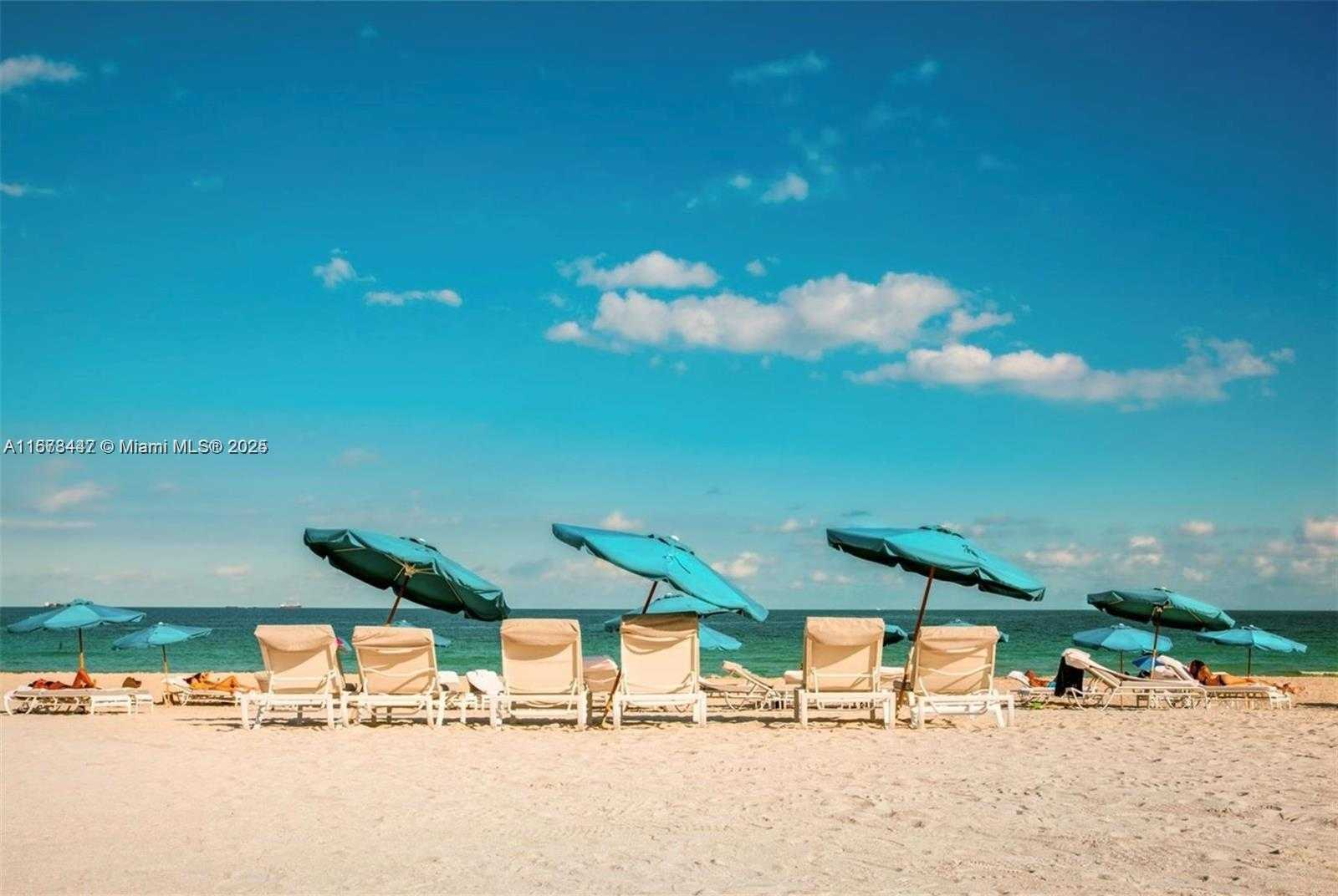 Small Image of 100 SOUTH POINTE DR #3402, Miami Beach Number 45