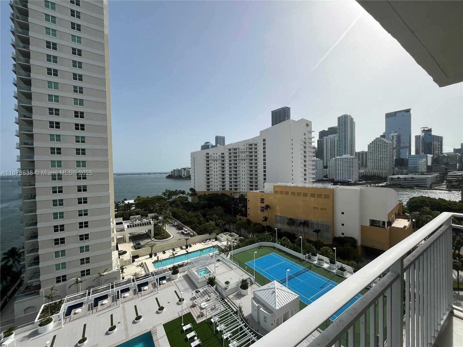 Small Image of 770 CLAUGHTON ISLAND DR #1414, Miami Number 18