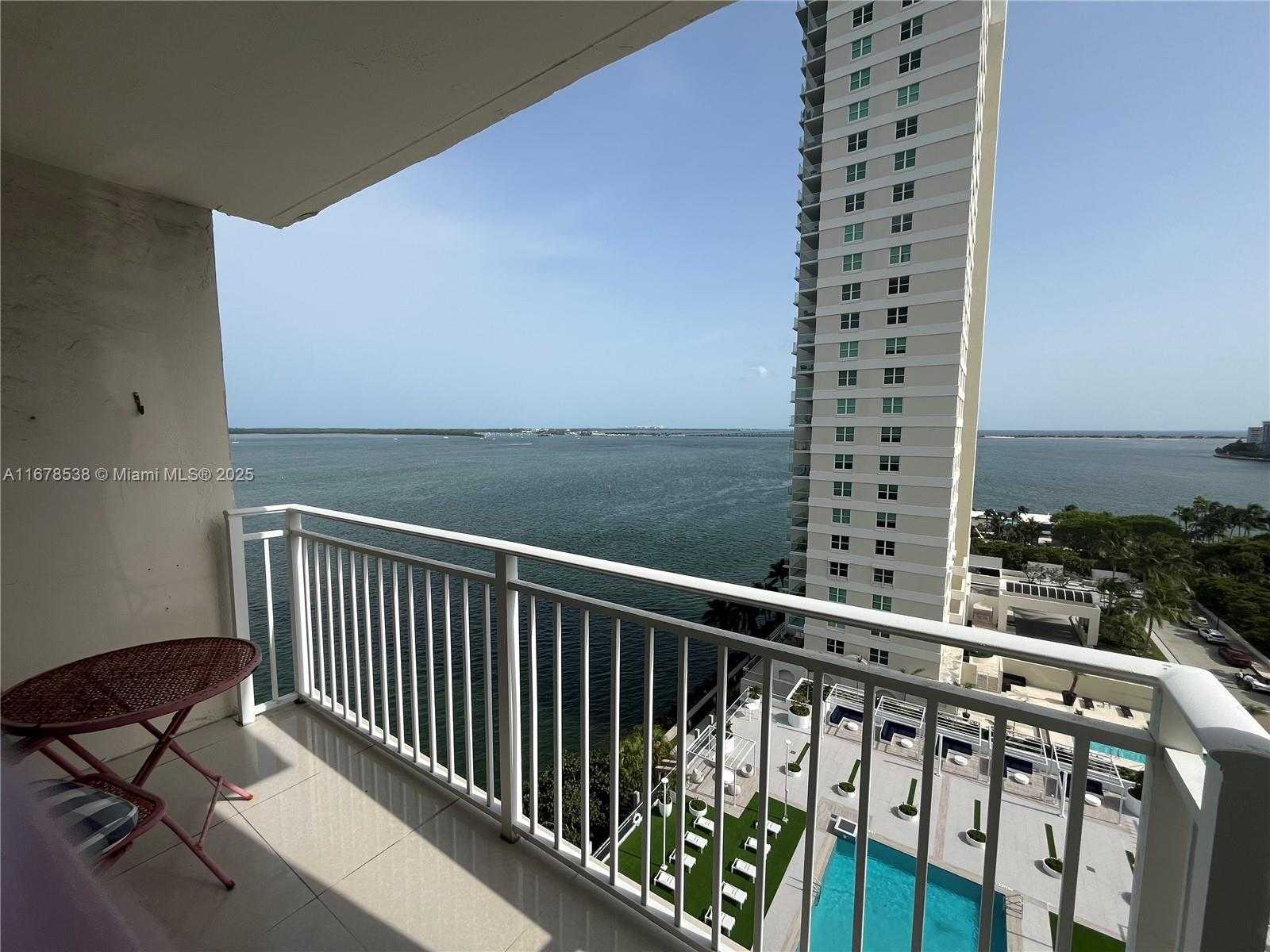 Small Image of 770 CLAUGHTON ISLAND DR #1414, Miami Number 2