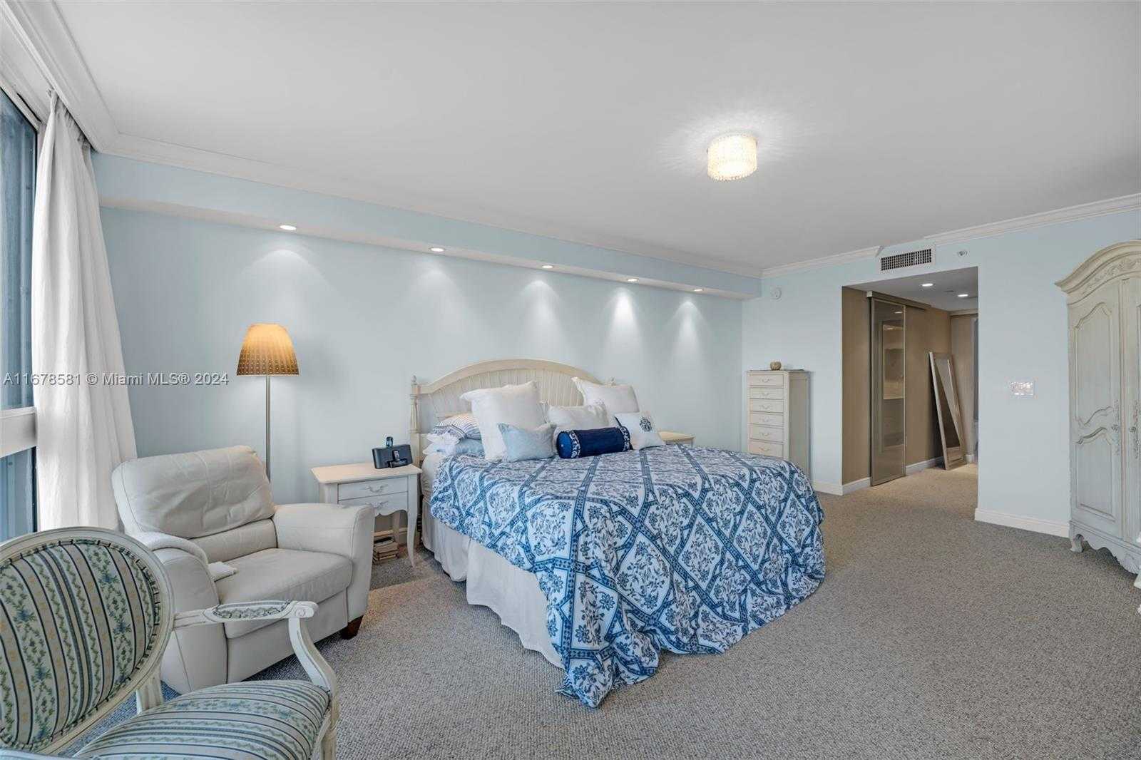 Small Image of 765 CRANDON BLVD #305, Key Biscayne Number 20