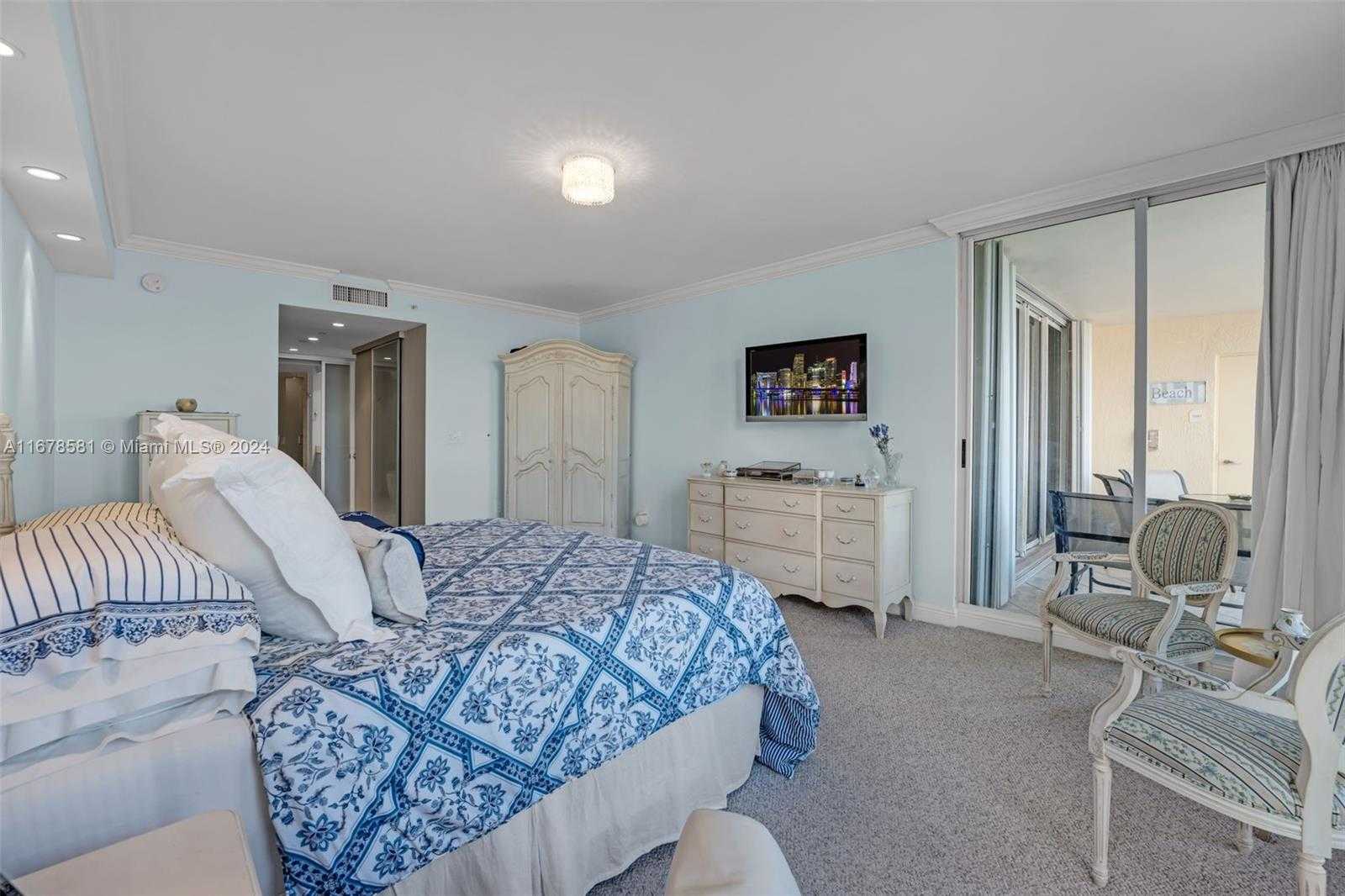 Small Image of 765 CRANDON BLVD #305, Key Biscayne Number 21
