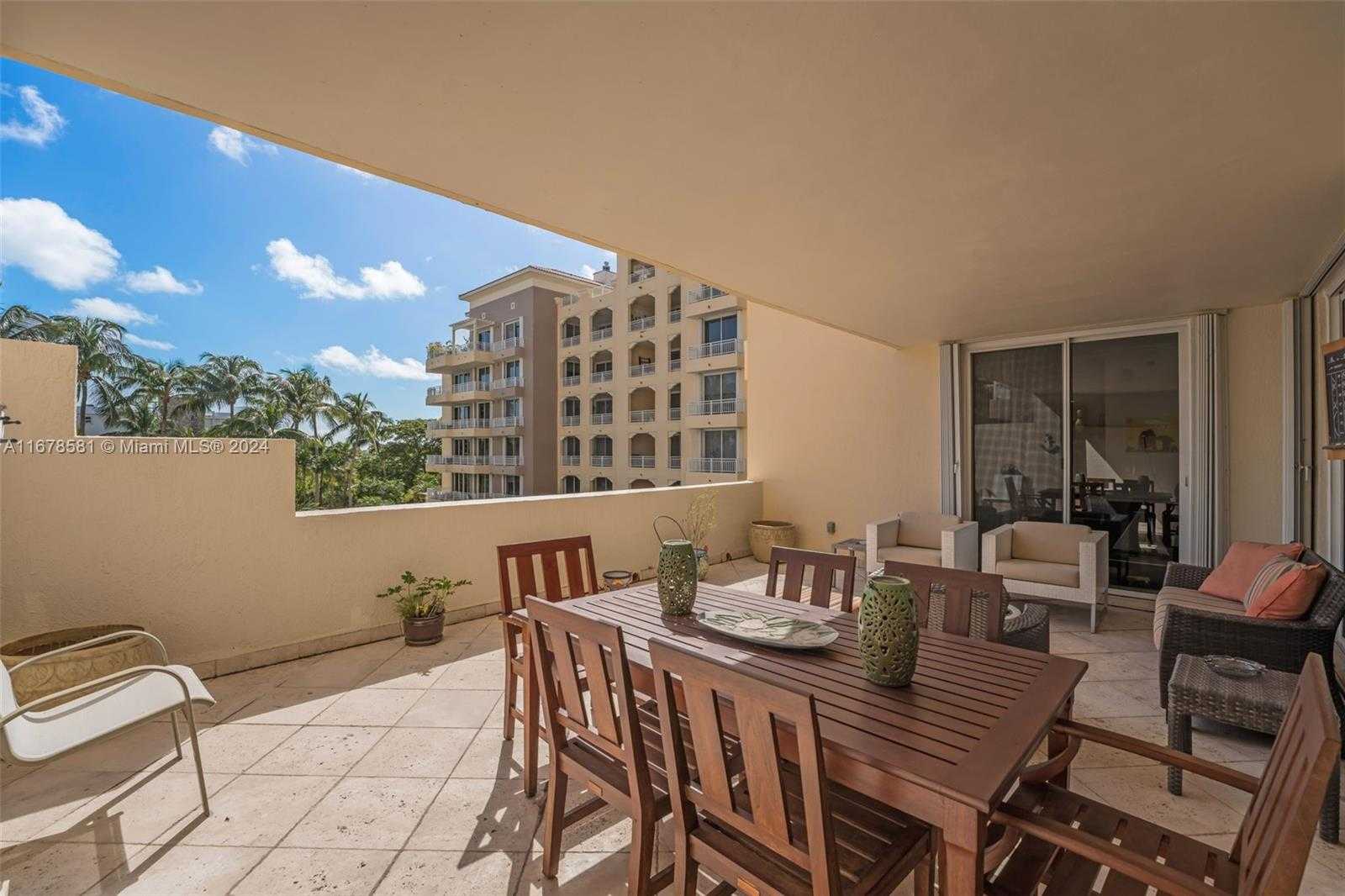 Small Image of 765 CRANDON BLVD #305, Key Biscayne Number 30