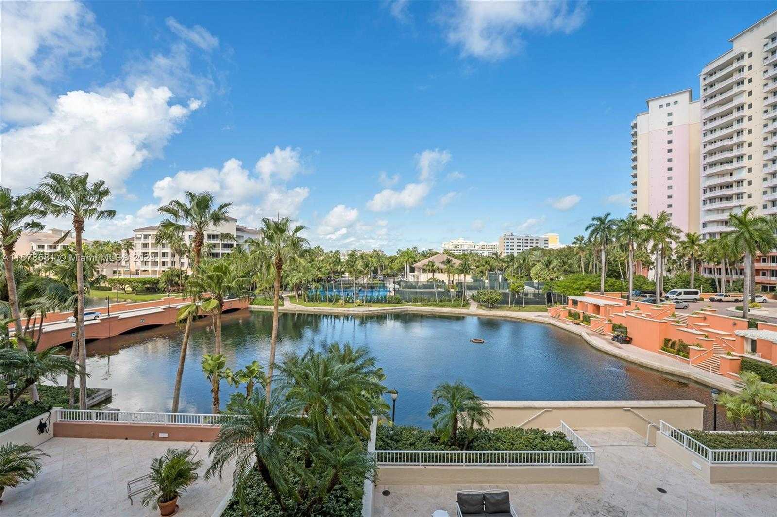 Small Image of 765 CRANDON BLVD #305, Key Biscayne Number 7