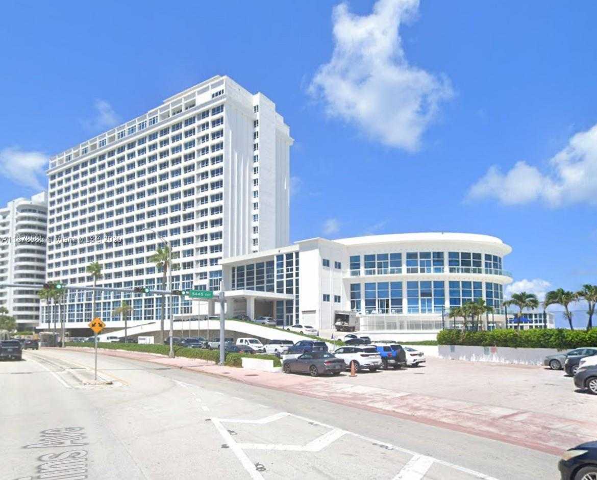 Small Image of 5445 COLLINS AVE #BAY21, Miami Beach Number 27