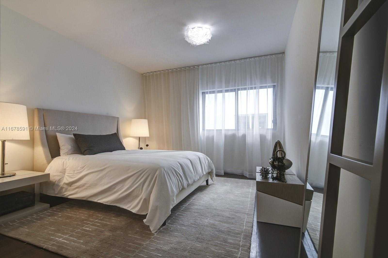 Small Image of 9940 WEST BAY HARBOR DR #7G-N, Bay Harbor Islands Number 18