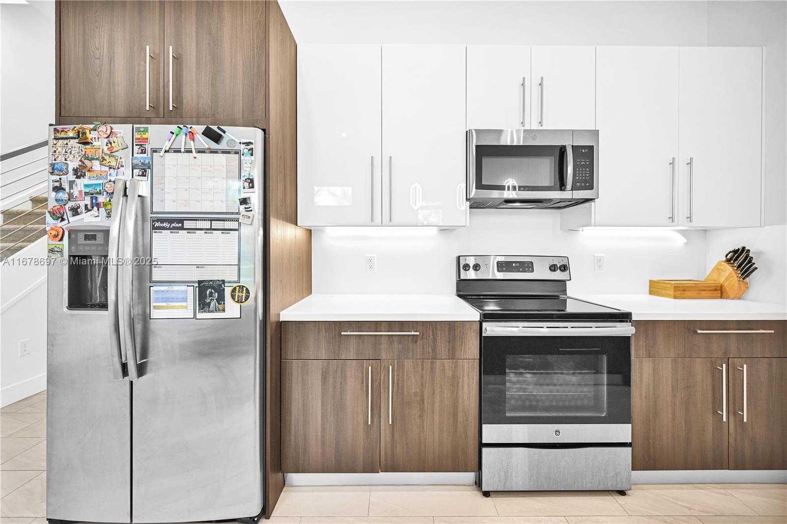 Small Image of 4449 NORTH WEST 9TH ST #4449, Plantation Number 26