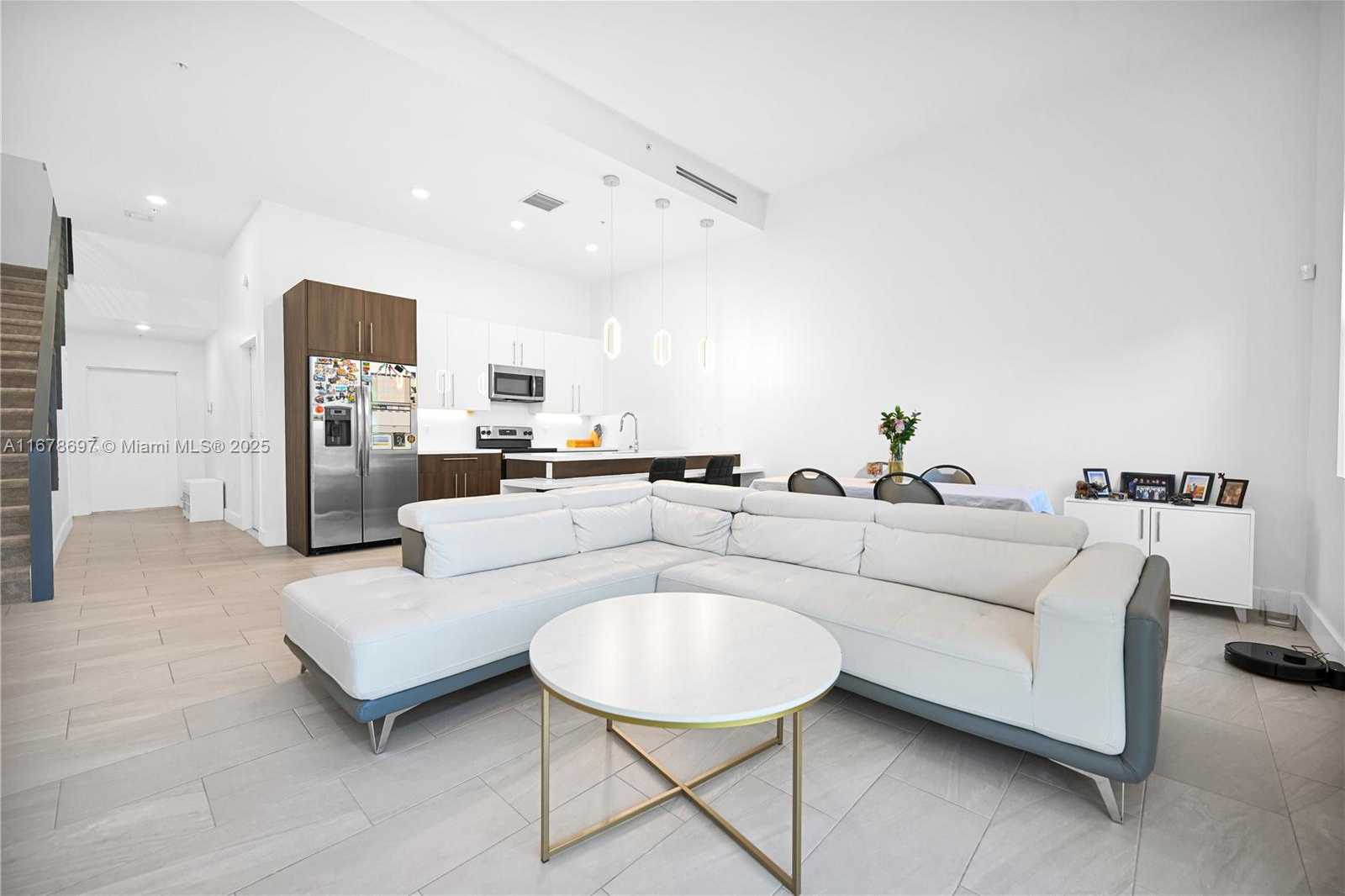Small Image of 4449 NORTH WEST 9TH ST #4449, Plantation Number 27