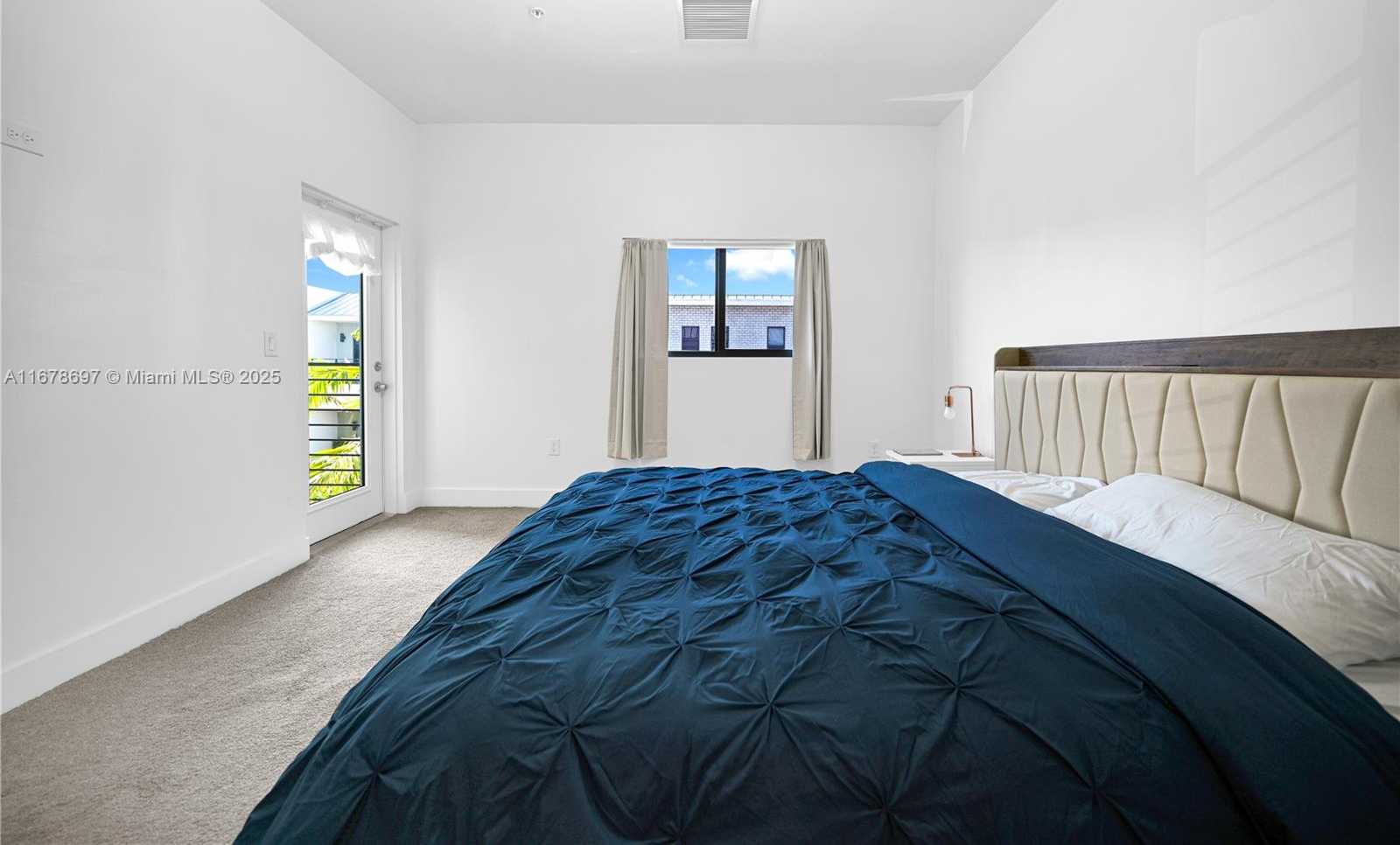 Small Image of 4449 NORTH WEST 9TH ST #4449, Plantation Number 31