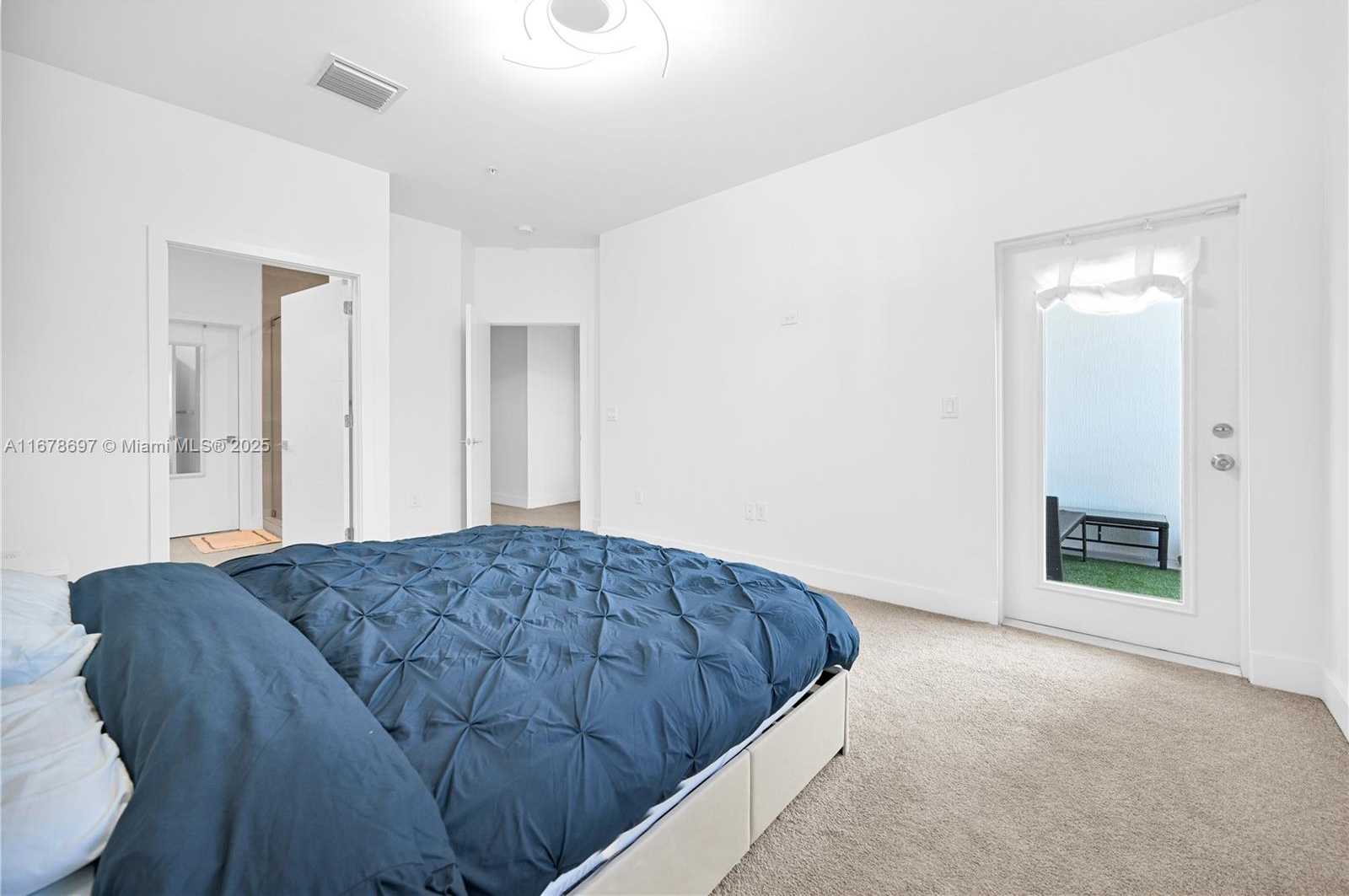 Small Image of 4449 NORTH WEST 9TH ST #4449, Plantation Number 32