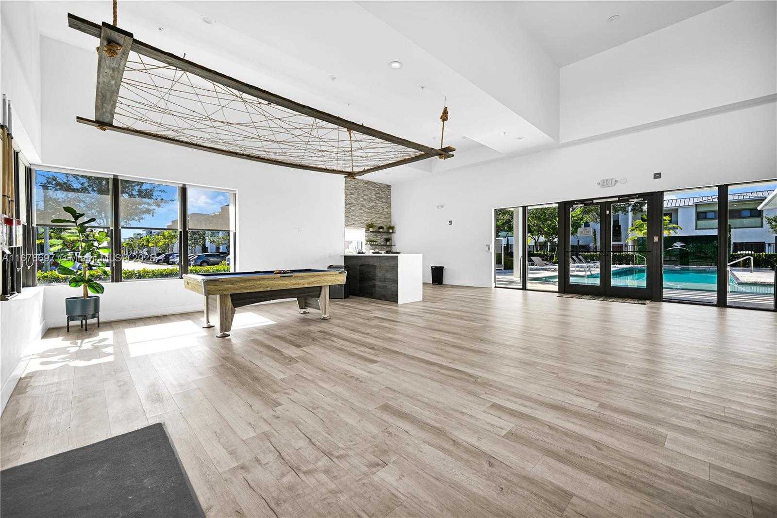 Small Image of 4449 NORTH WEST 9TH ST #4449, Plantation Number 54