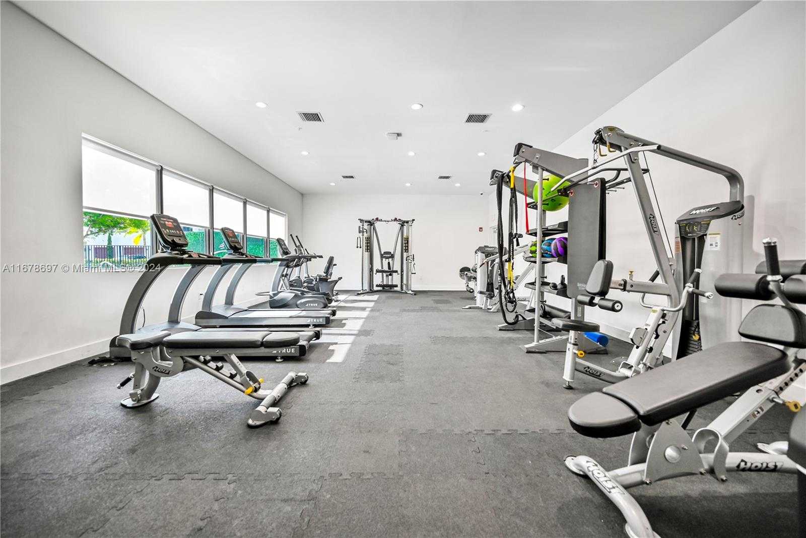 Small Image of 4449 NORTH WEST 9TH ST #4449, Plantation Number 61