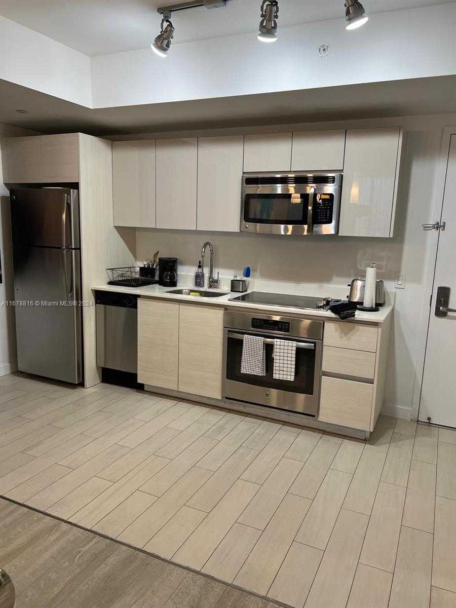 Small Image of 2602 EAST HALLANDALE BEACH BLVD #R2105, Hallandale Beach Number 4