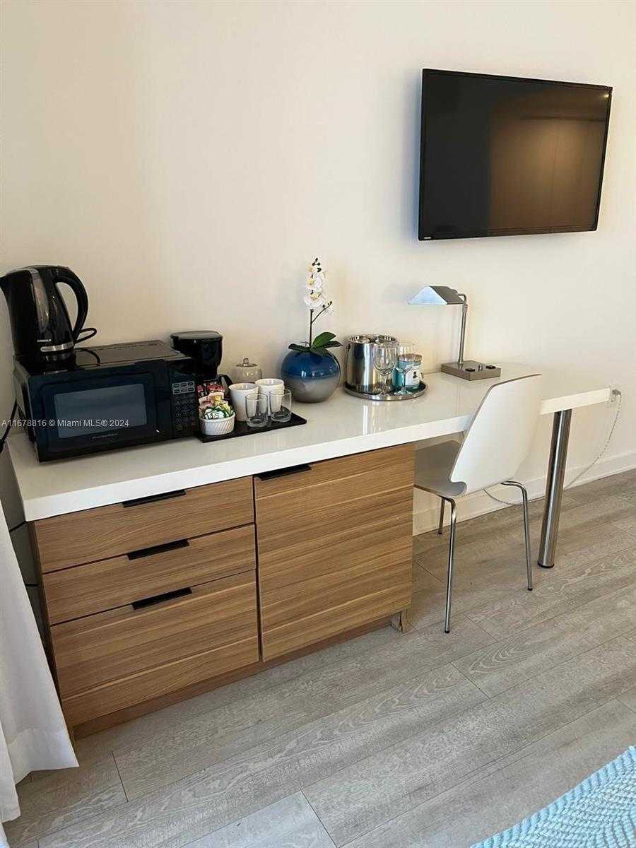Small Image of 2602 EAST HALLANDALE BEACH BLVD #R2105, Hallandale Beach Number 48