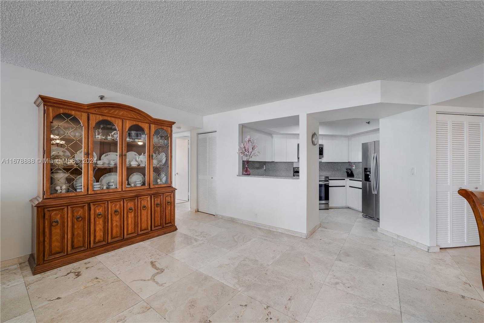 Small Image of 6767 COLLINS AVE #602, Miami Beach Number 10