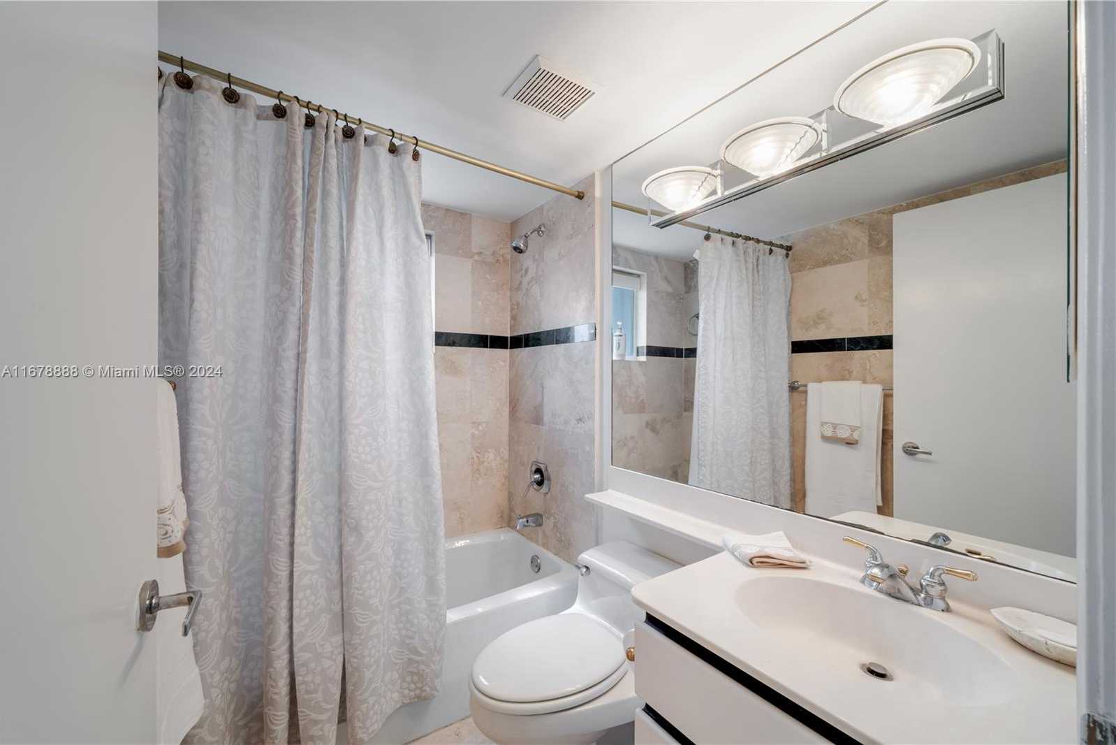 Small Image of 6767 COLLINS AVE #602, Miami Beach Number 40