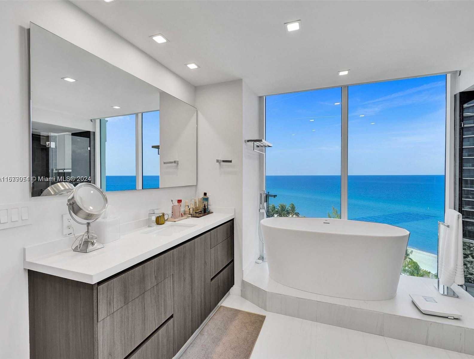 Small Image of 19333 COLLINS AVE #1104, Sunny Isles Beach Number 10