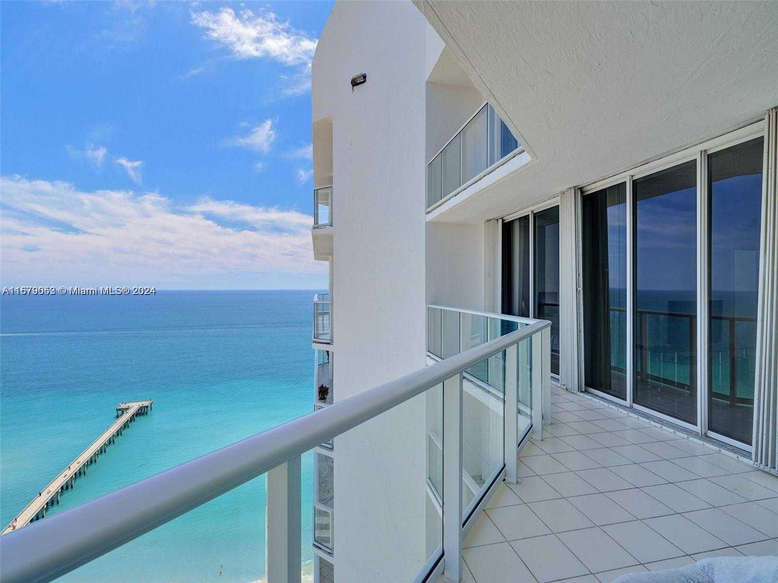 Small Image of 16485 COLLINS AVE #PH35C, Sunny Isles Beach Number 2