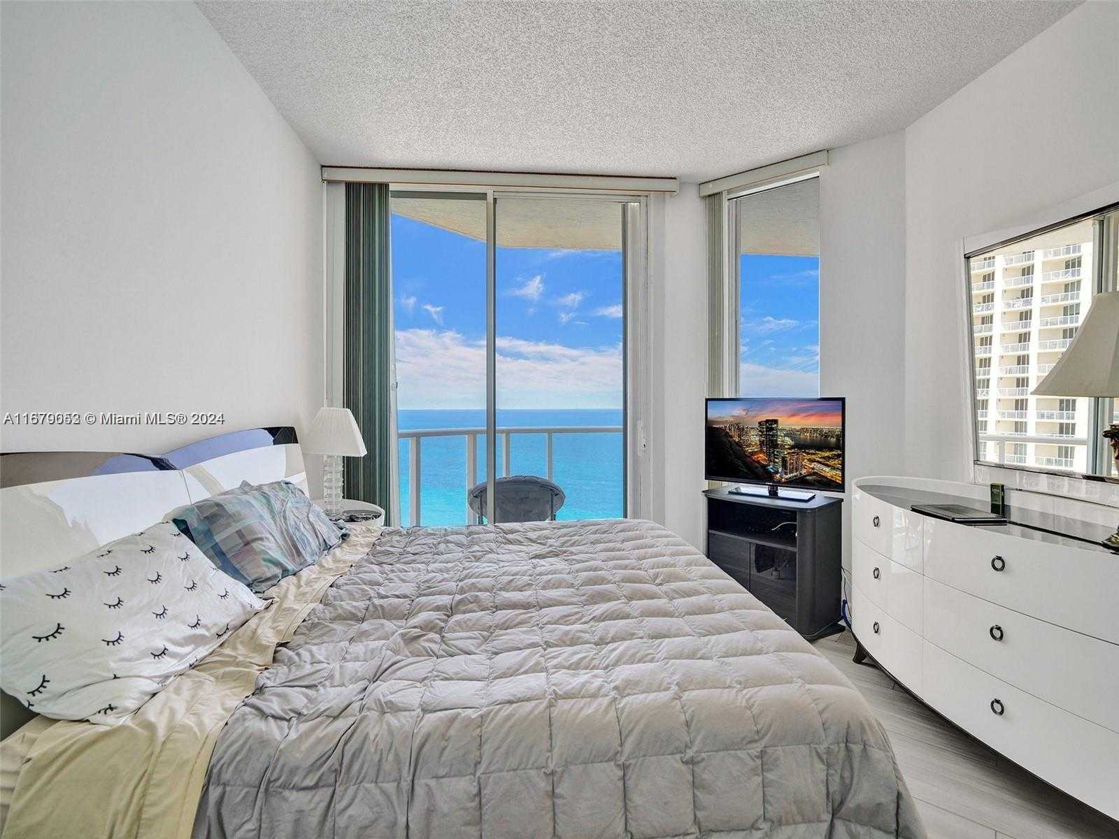 Small Image of 16485 COLLINS AVE #PH35C, Sunny Isles Beach Number 9