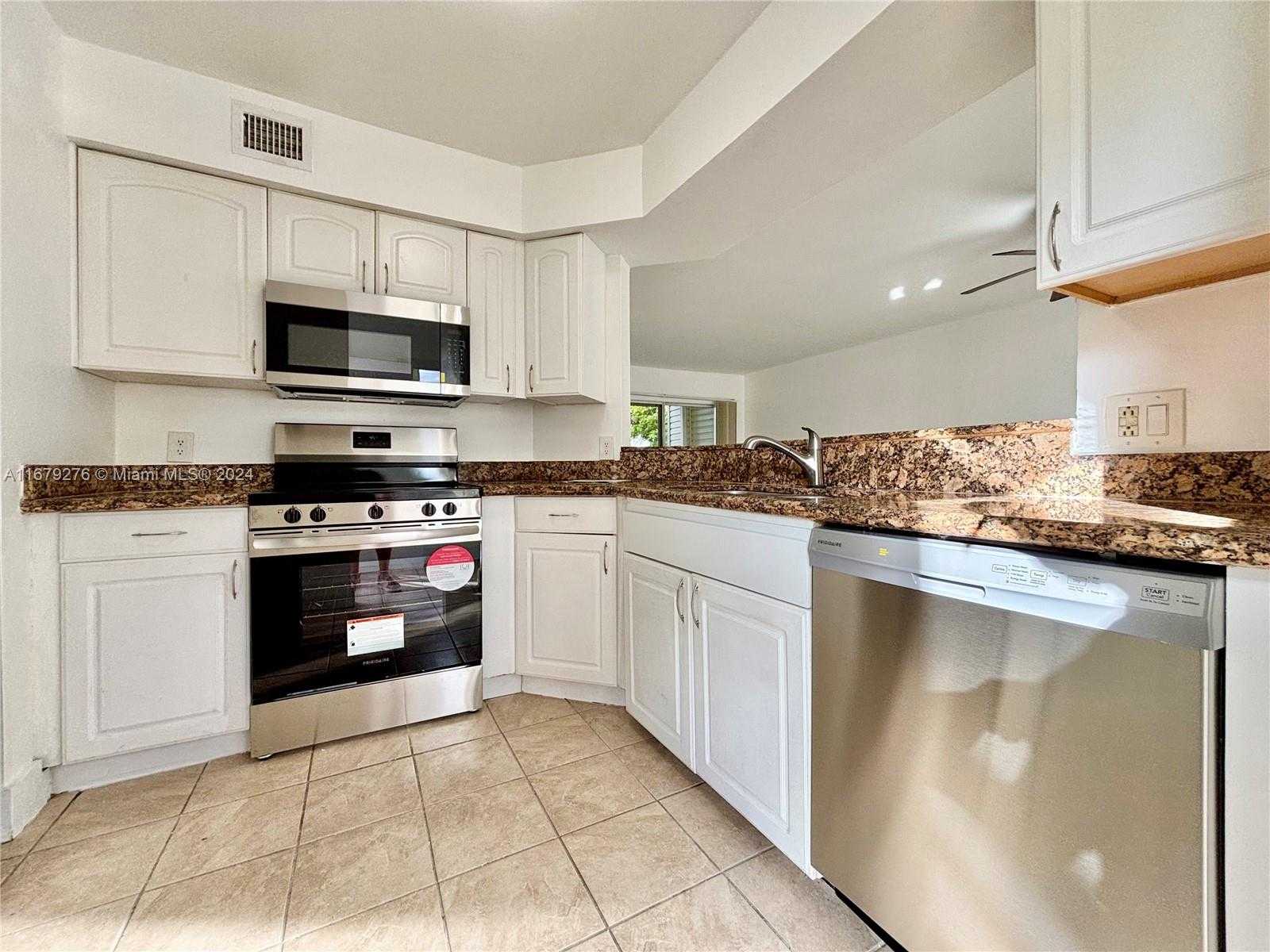Small Image of 3405 NORTH WEST 44TH ST #104, Oakland Park Number 3