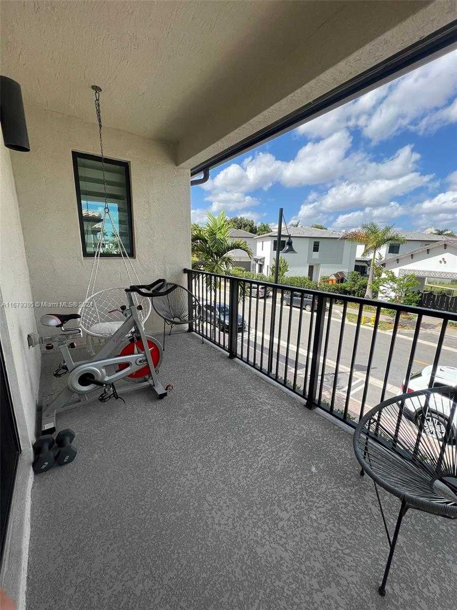 Small Image of 4818 NORTH WEST 83RD AVE #4818, Doral Number 17