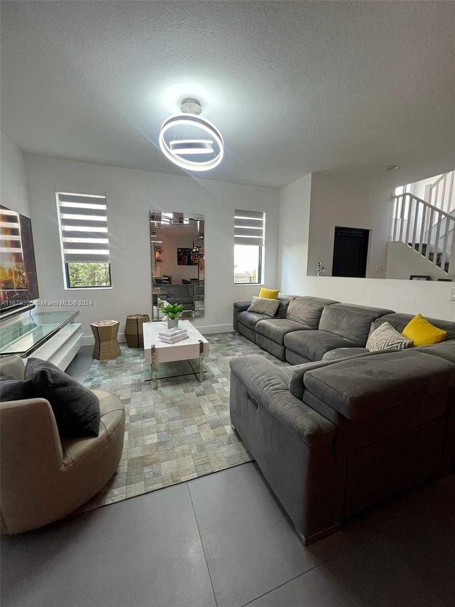 Small Image of 4818 NORTH WEST 83RD AVE #4818, Doral Number 4